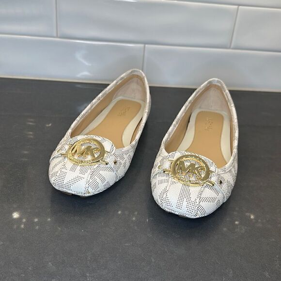 Michael Kors Fulton Logo Loafer flats NWOT - Picture 3 of 8